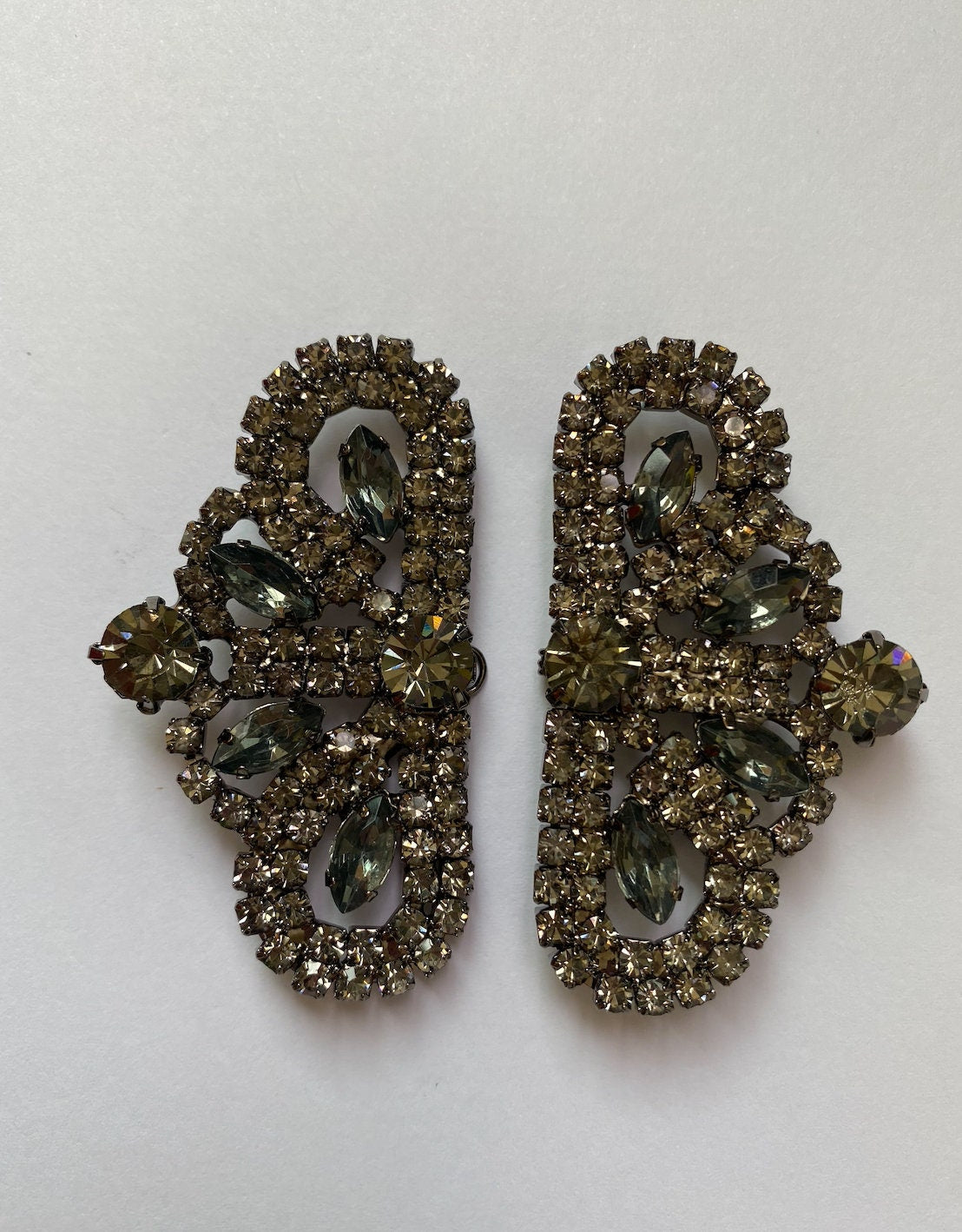 Grey Rhinestone Sweater Clasp: Bridal Belt Hook And Eye Button Buckle