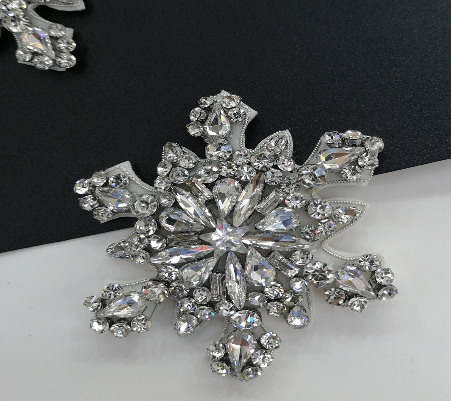 Rhinestone Crystal Snowflake Appliques - Winter Star Embellishments (2 Pieces, 7cm)