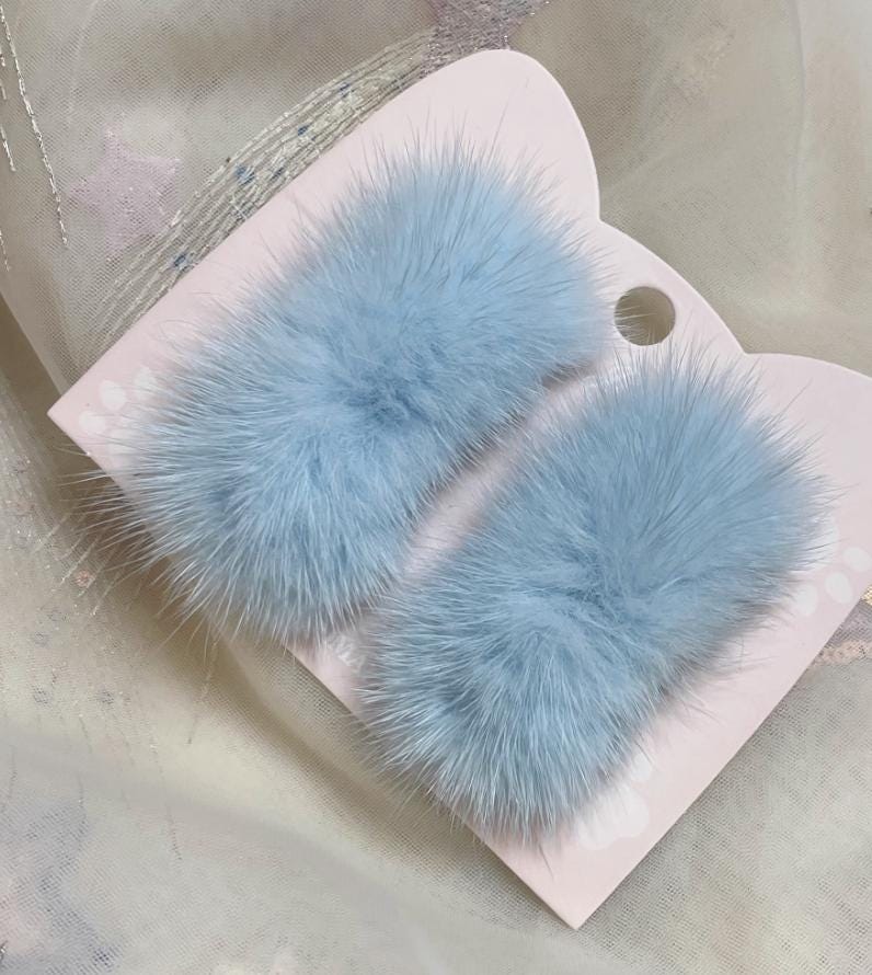 Fur & Rhinestone Shoe Decor, Christmas, Anniversary, Wedding, Bag Decoration Shoe Clips 