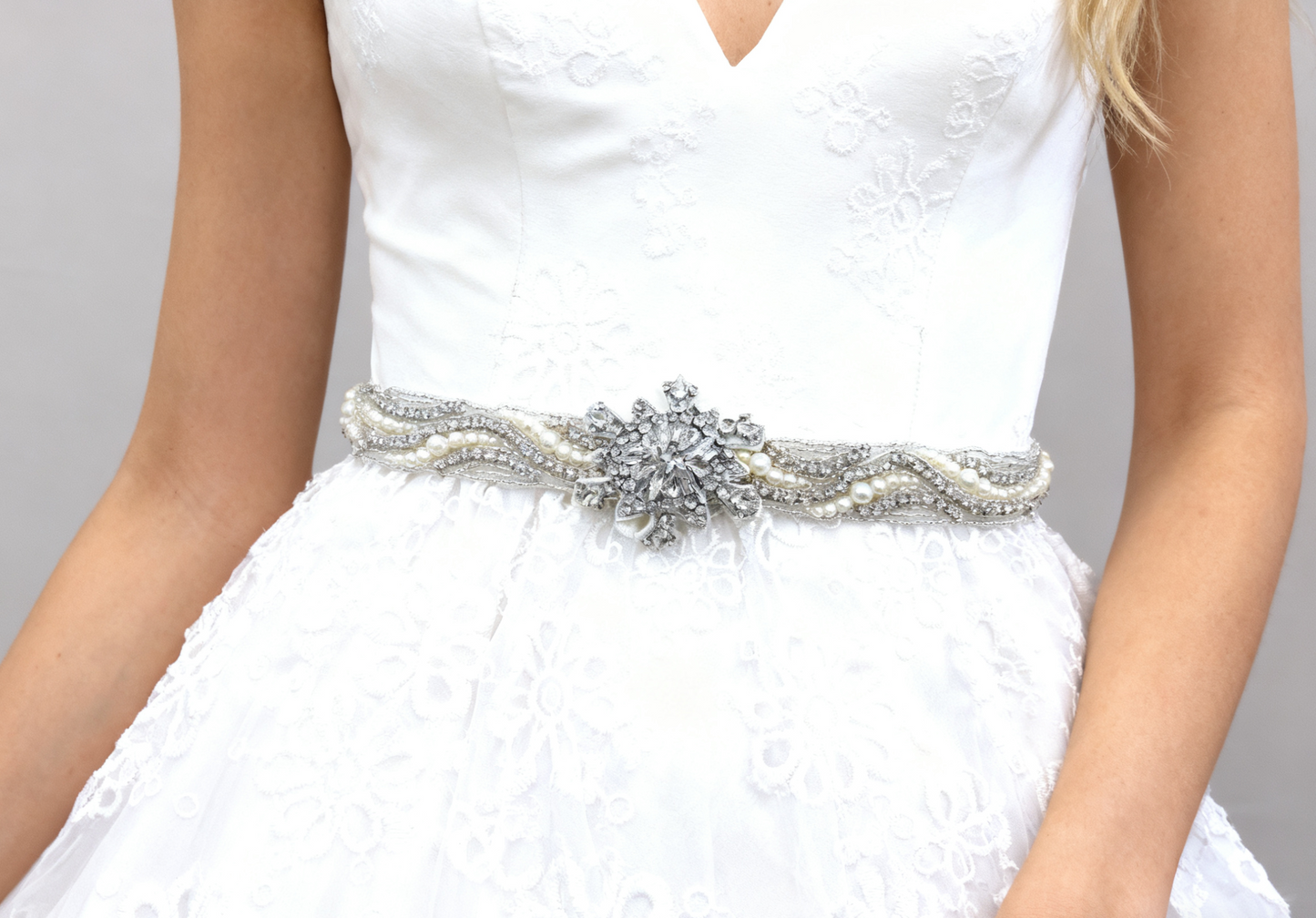 Snowflake Rhinestone Applique Trim: Crystal Bridal Belt, Sash