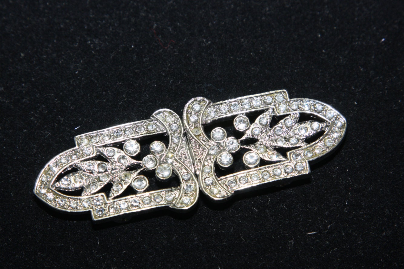 Rhinestone Crystal Buckle Clasp: Silver Tone Sash Belt Buckle (2.95" x 0.86")