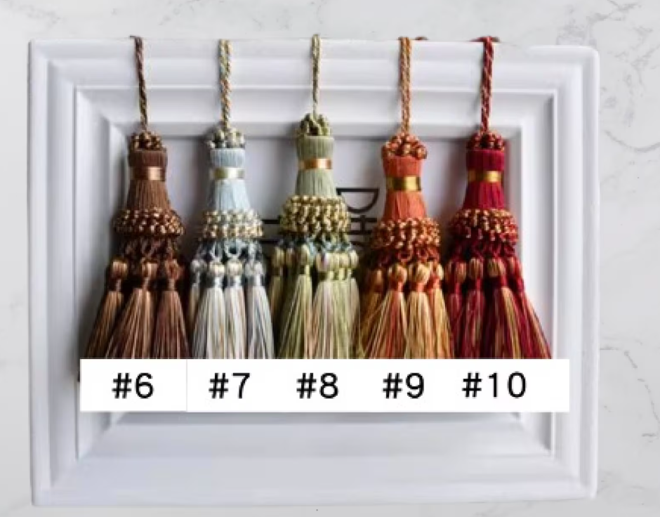 Chic bohemian key tassel accessory featuring vintage-inspired design. Decorative short key tassel by Blinggarden, perfect for stylish keychains.