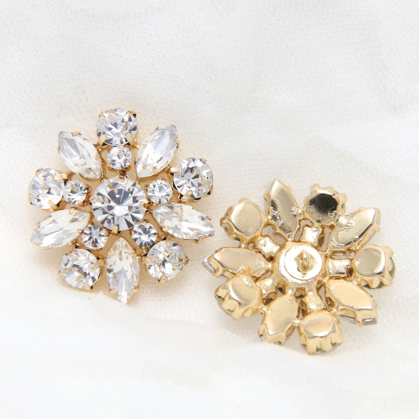 Rhinestone Crystal Shank Buttons: Gold/Silver Wedding Dress Decoration (2 Piece) Silver Gold 