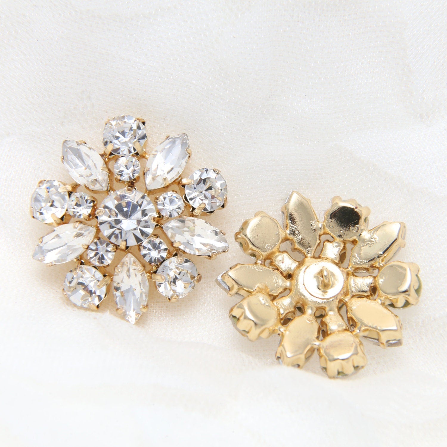 Rhinestone Crystal Shank Buttons: Gold/Silver Wedding Dress Decoration (2 Piece) Silver Gold 