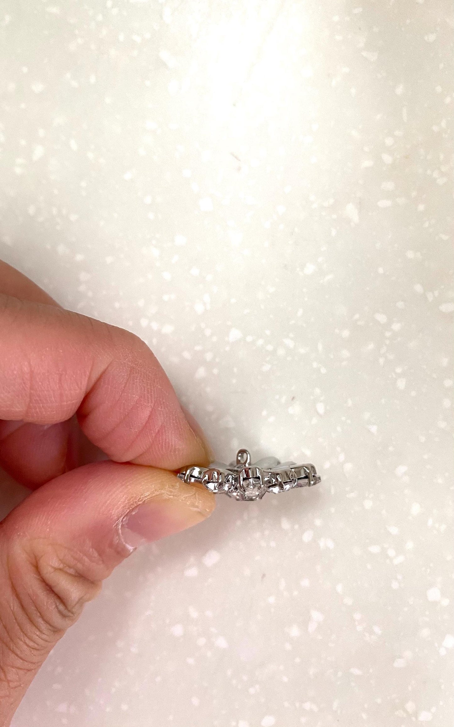 4/6 Piece Rhinestone Flower Buttons: Gold/Silver Crystal Shank Embellishments 2gold 2 silver 3gold3silver 