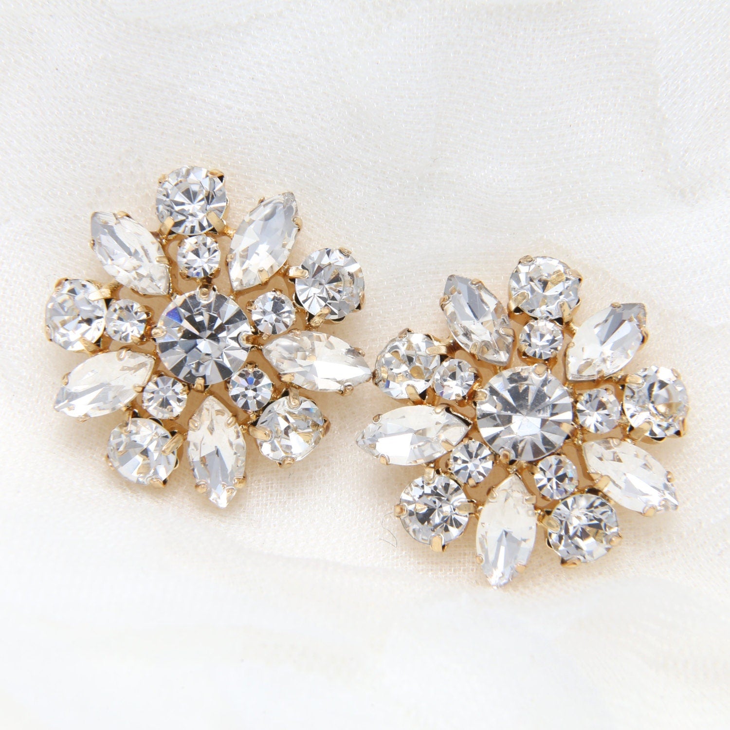 Rhinestone Crystal Shank Buttons: Gold/Silver Wedding Dress Decoration (2 Piece) Silver Gold 