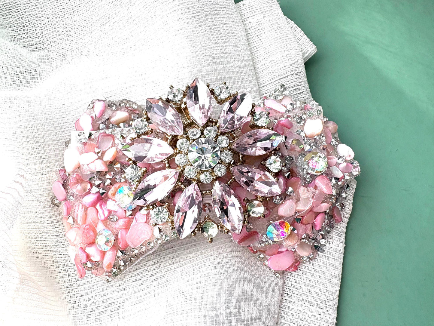 Pink Rhinestone Bow: Pink Rhinestone Flower Crystal Beaded Hair Clip/ Shoe Clips Shoe clips Hair clip 