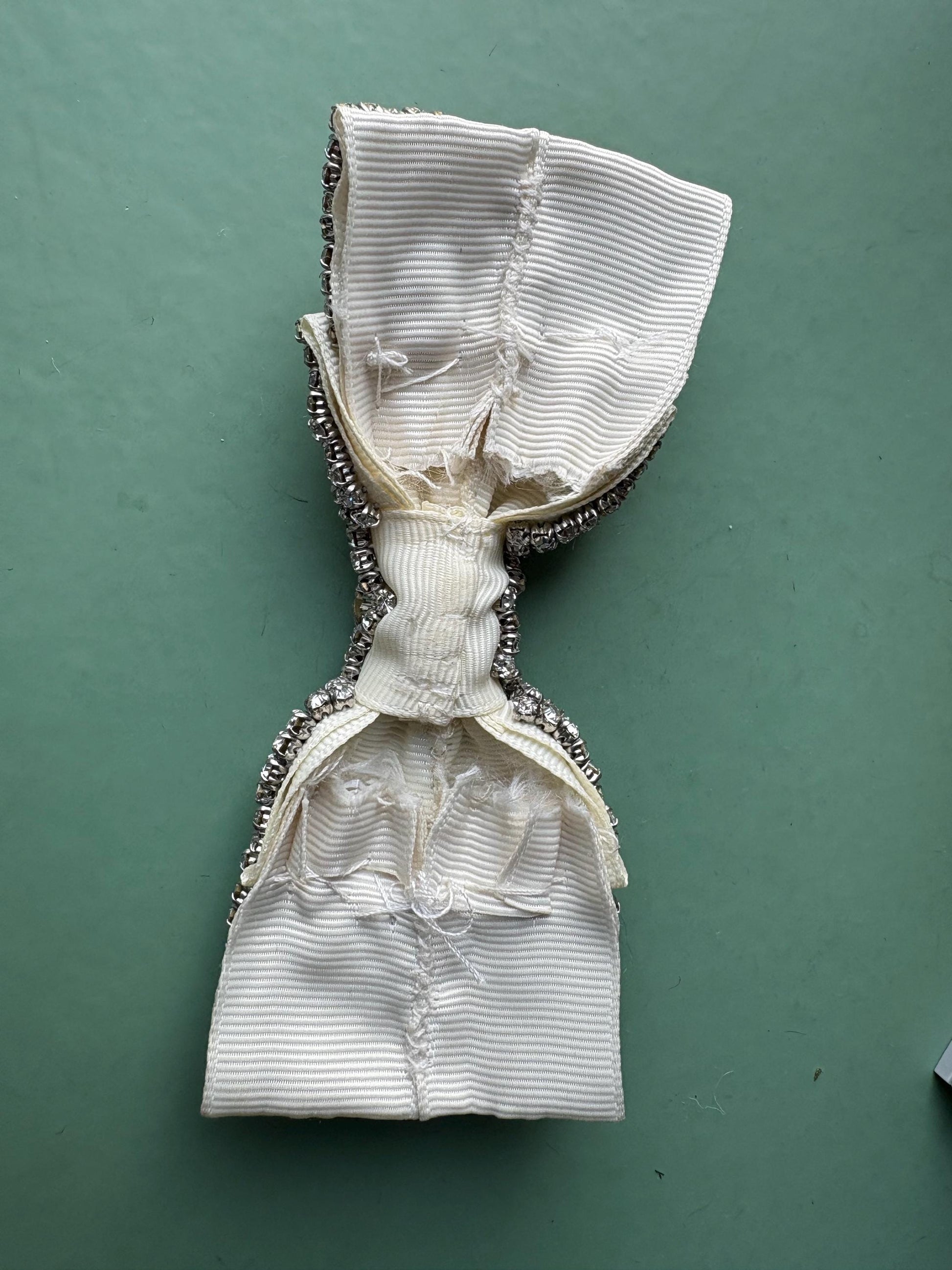 Rhinestone Bow Appliqué: Crystal Embellishment, Hair Accessories (4.5 inch) 