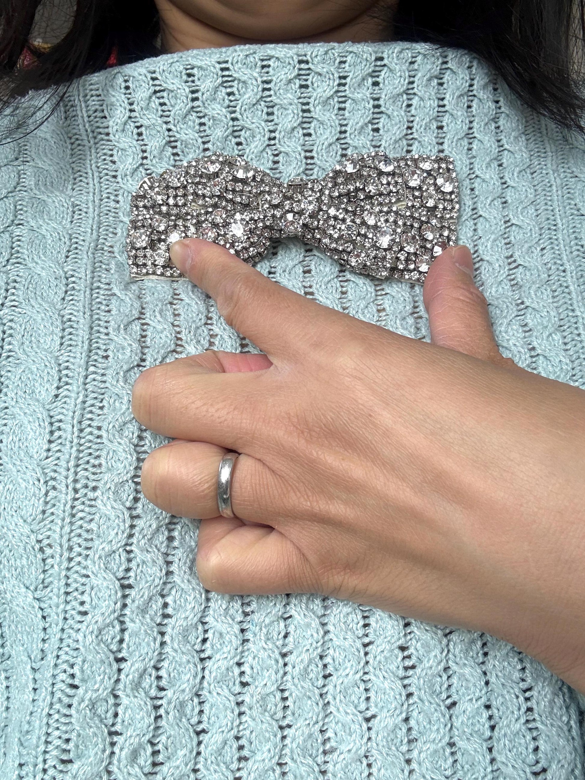 Rhinestone Bow Appliqué: Crystal Embellishment, Hair Accessories (4.5 inch) 