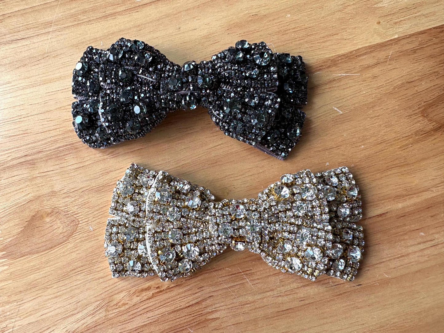 Rhinestone Bow Appliqué: Crystal Embellishment, Hair Accessories (4.5 inch) 
