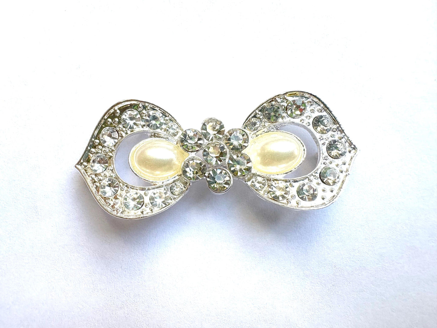 Crystal Rhinestone Buckle Clasp: Pearl & Silver Wedding Closure