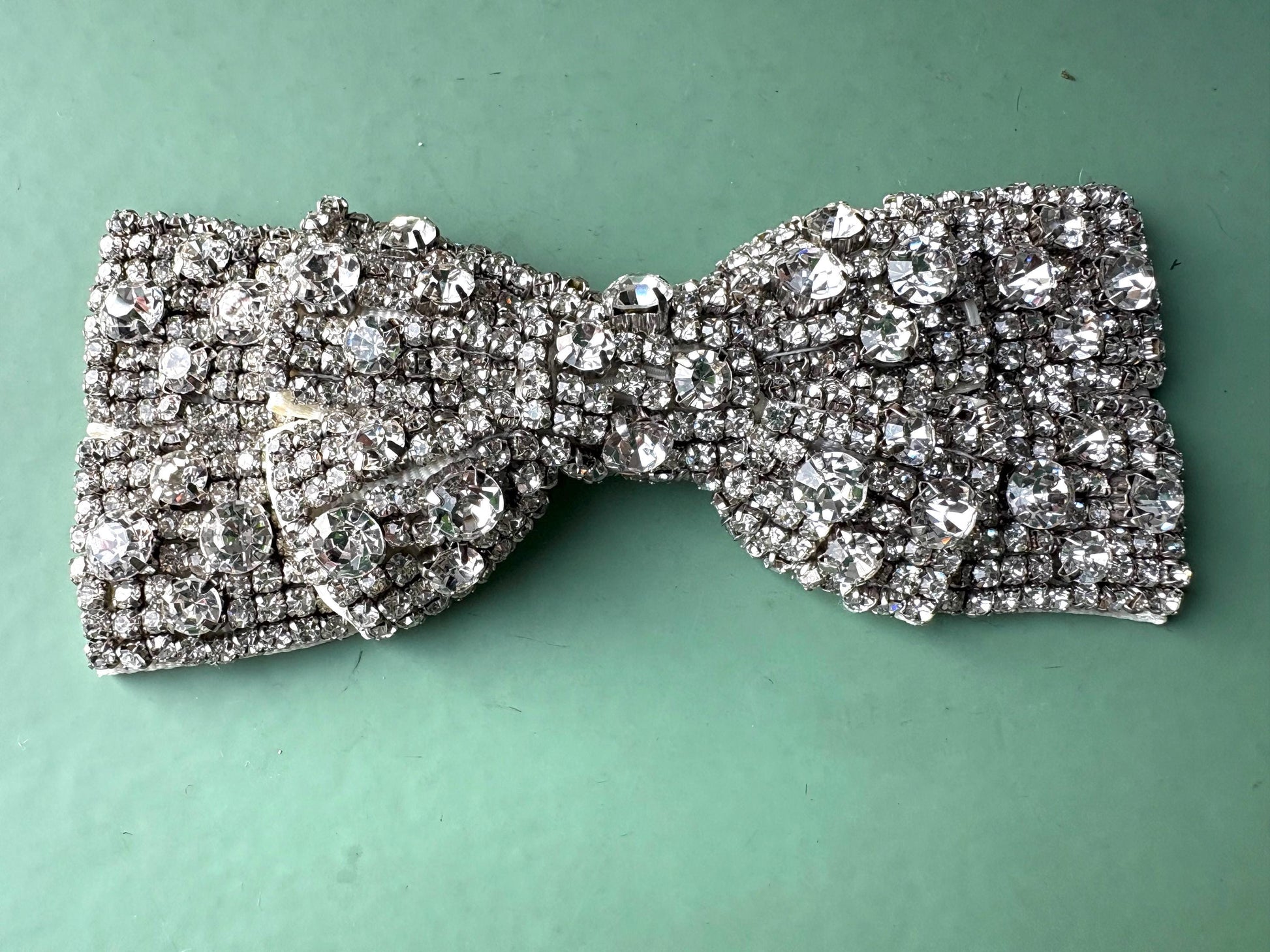 Rhinestone Bow Appliqué: Crystal Embellishment, Hair Accessories (4.5 inch) 