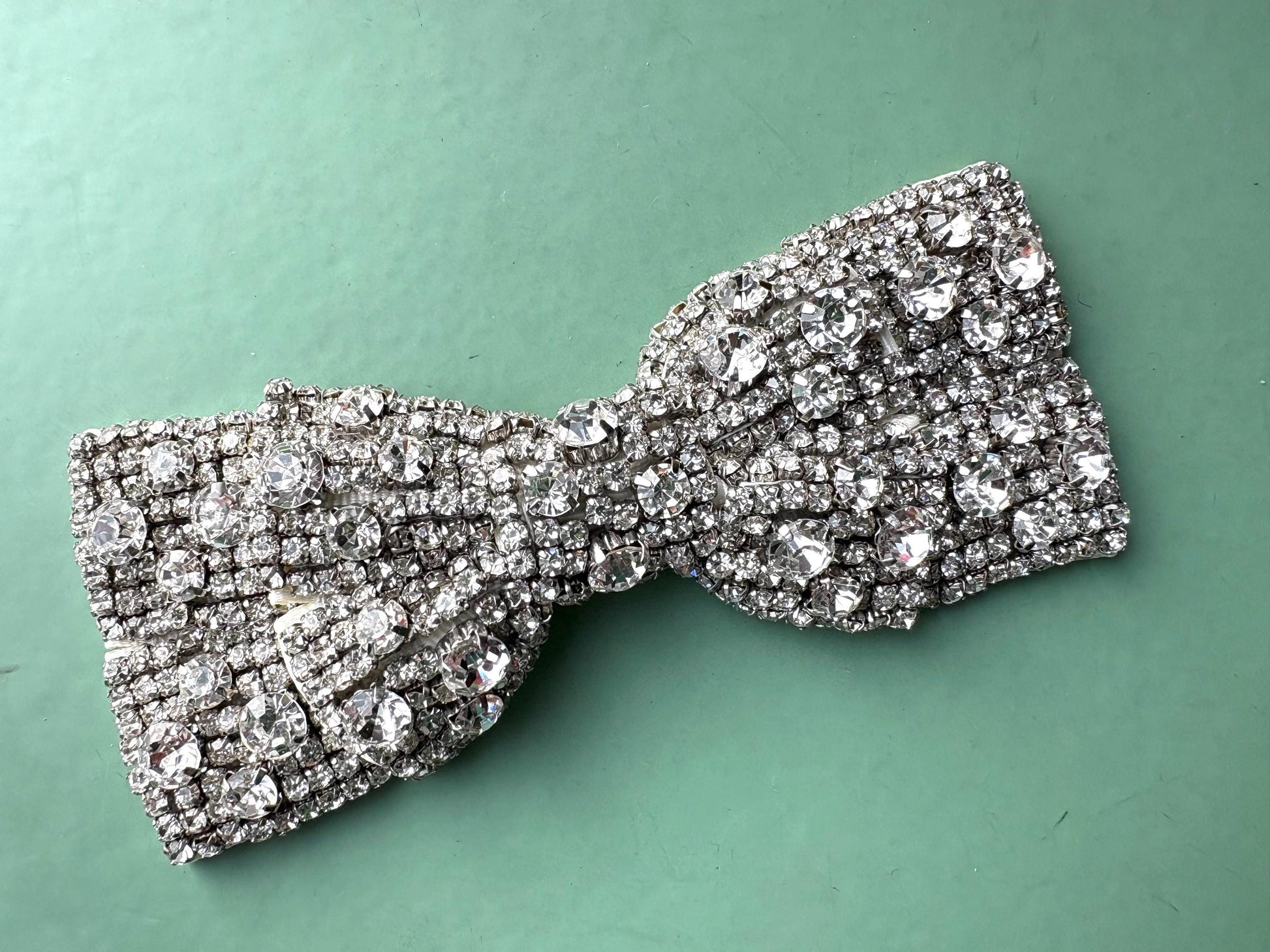 Rhinestone Bow Appliqué: Crystal Embellishment, Hair Accessories (4.5 inch) 